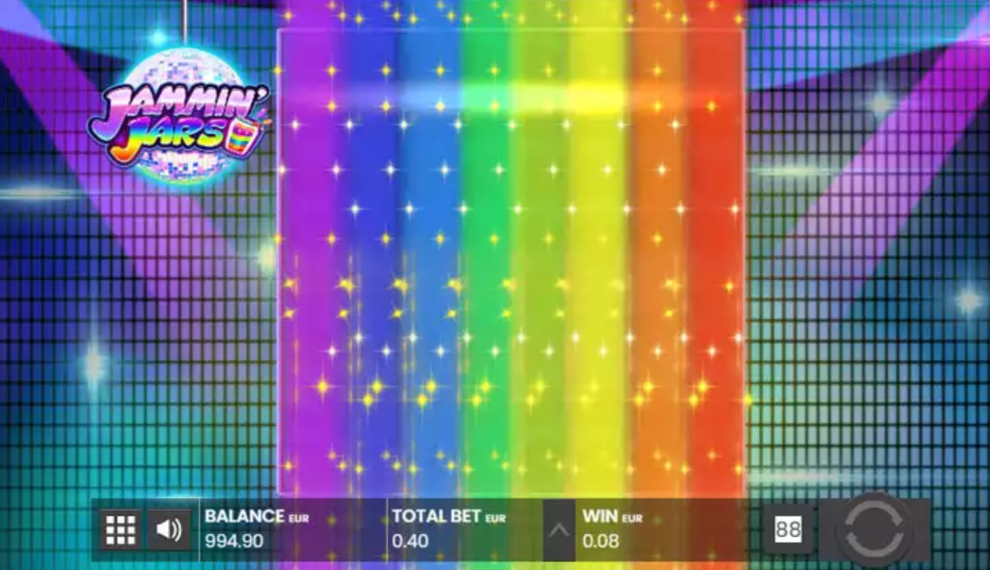 An image of Jammin Jars showing the moment the rainbow feature starts, i.e. the bonus feature, which means the Jammin Jars RTP drops slightly compared to the RTP in the base game.